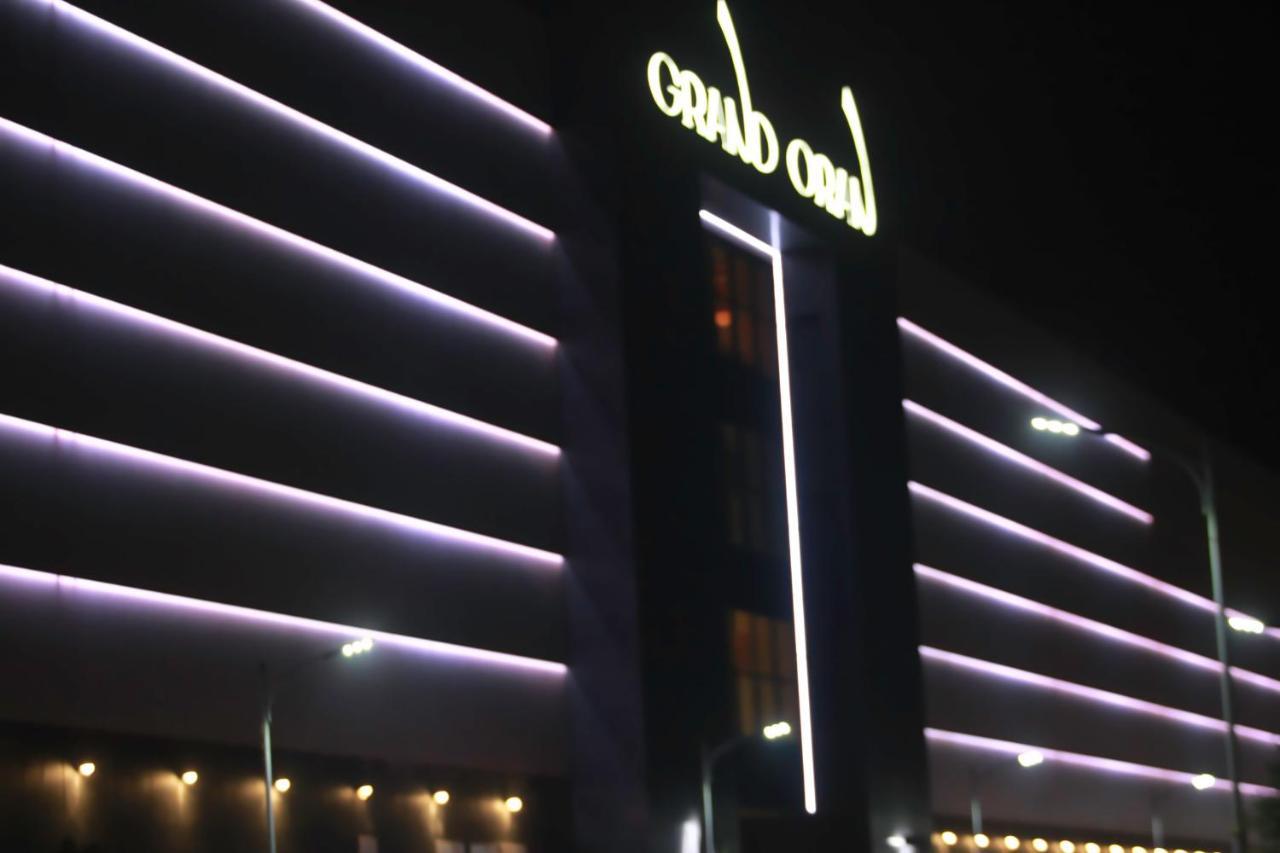 Az Hotels Grand Oran Es Senia Exterior photo